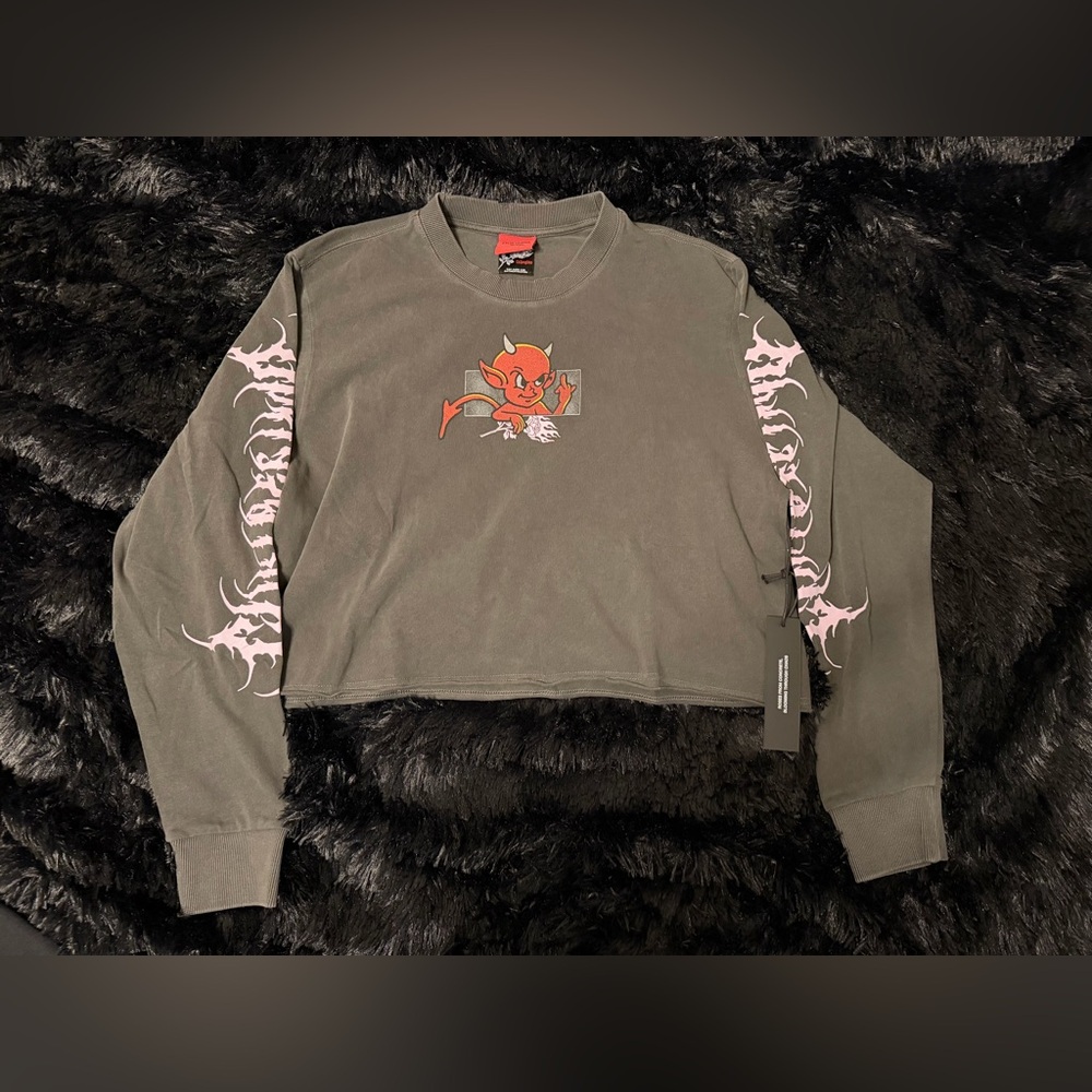 Civil Regime Cropped Long Sleeve Devil Graphic Shirt XL NWT
